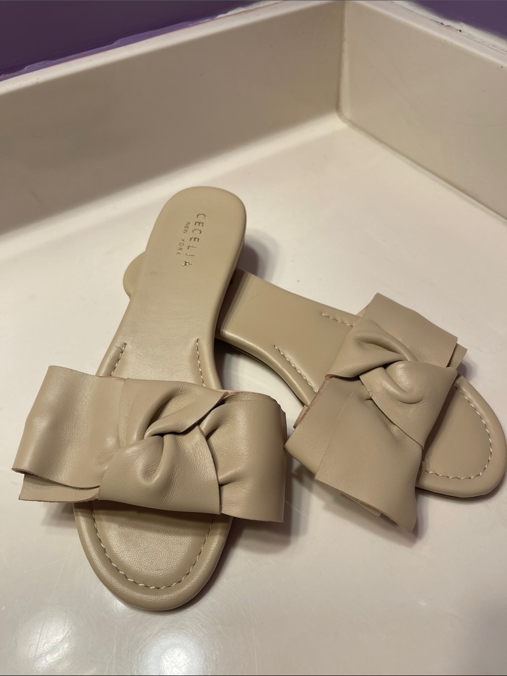 CECELIA NEW YORK beige knotted bow slide mules